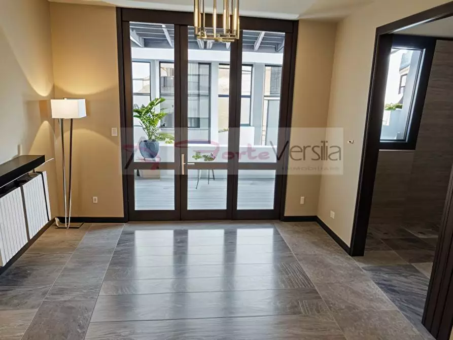 Immagine 3 di Appartamento in vendita  a Massa