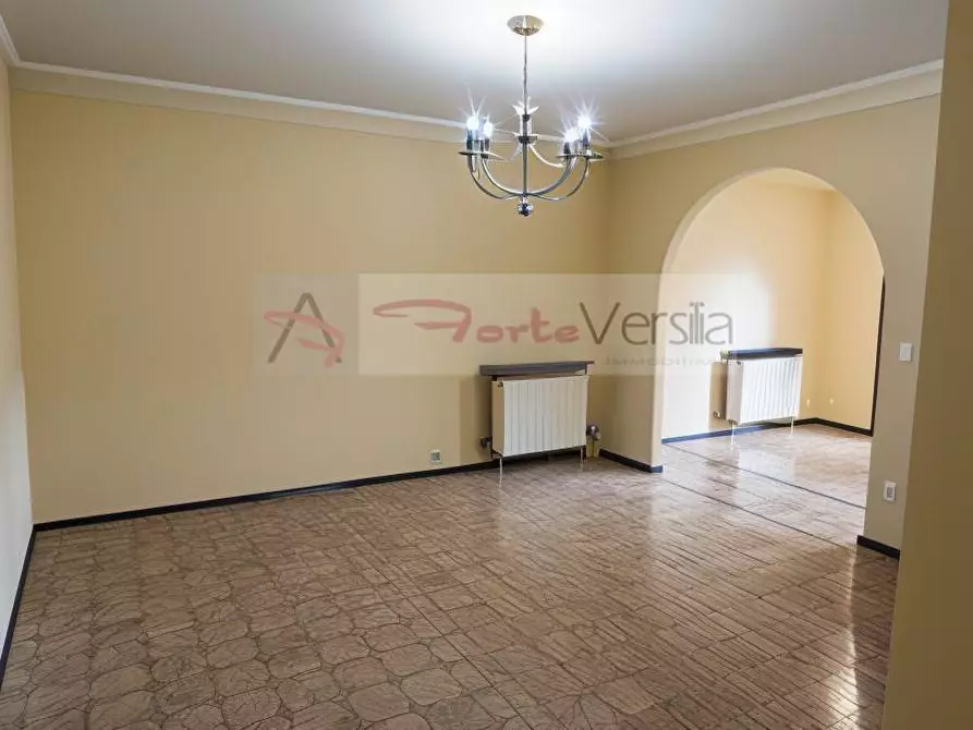 Immagine 6 di Appartamento in vendita  a Massa