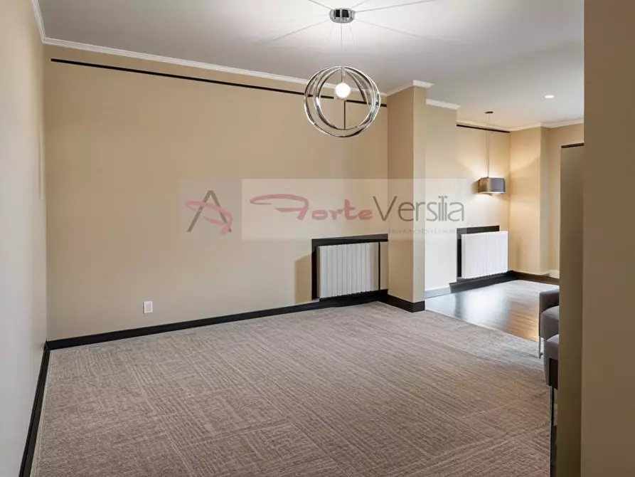 Immagine 7 di Appartamento in vendita  a Massa