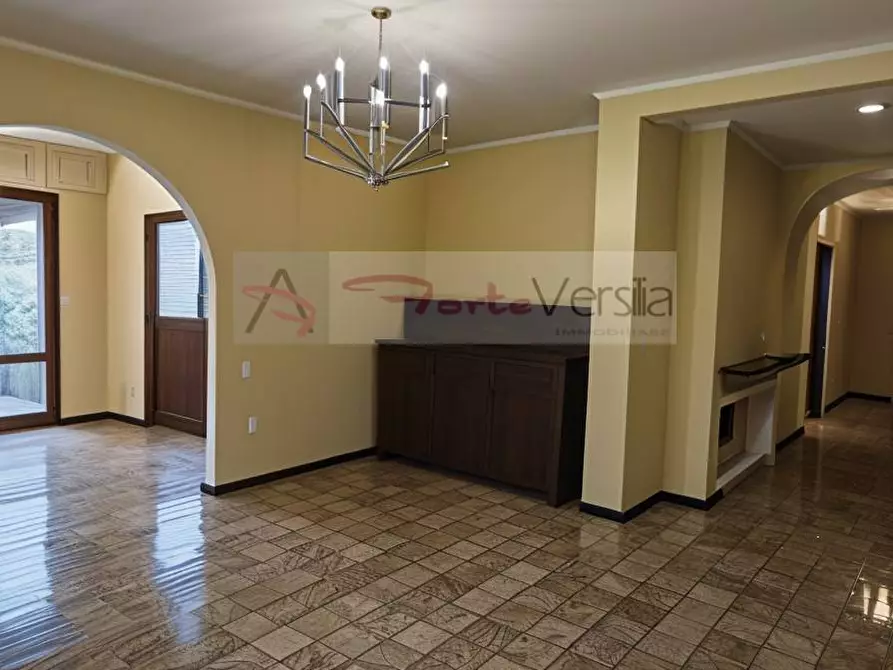 Immagine 13 di Appartamento in vendita  a Massa