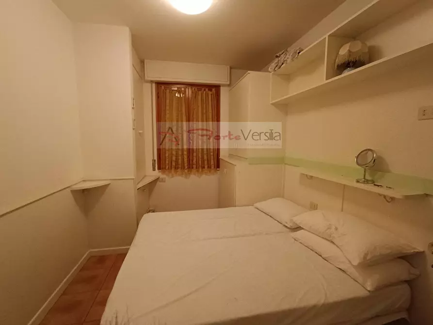 Immagine 8 di Villa in vendita  a Pietrasanta