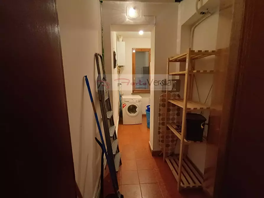 Immagine 17 di Appartamento in vendita  a Seravezza