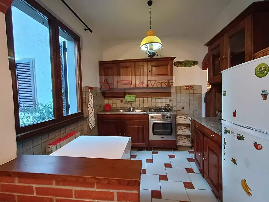 Immagine 15 di Appartamento in vendita  a Seravezza