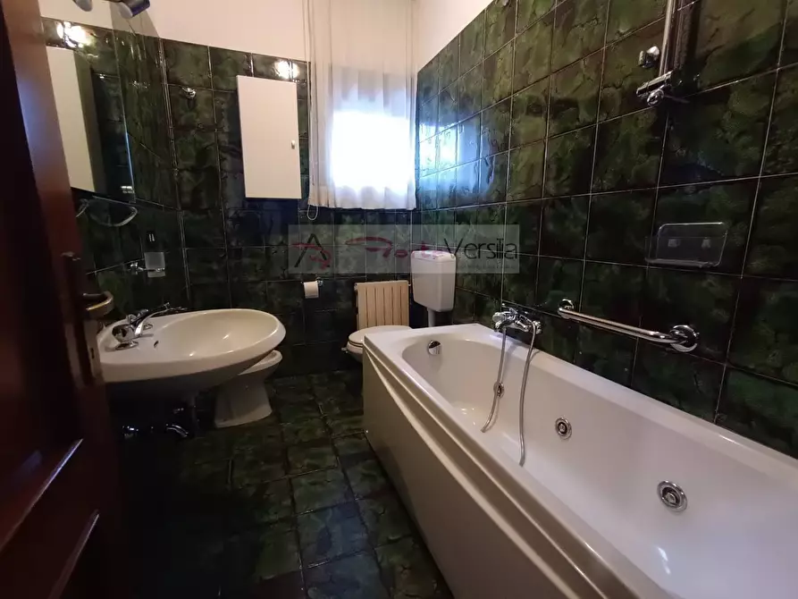 Immagine 27 di Appartamento in vendita  a Seravezza