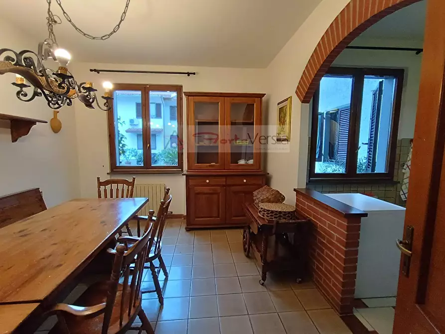 Immagine 10 di Appartamento in vendita  a Seravezza