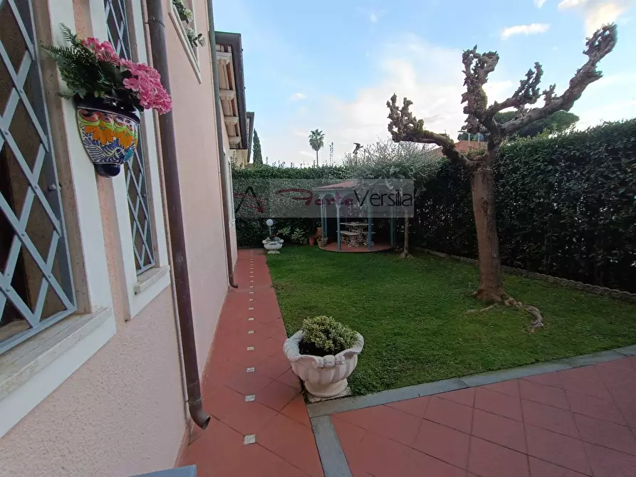 Immagine 27 di Villa   a Forte Dei Marmi