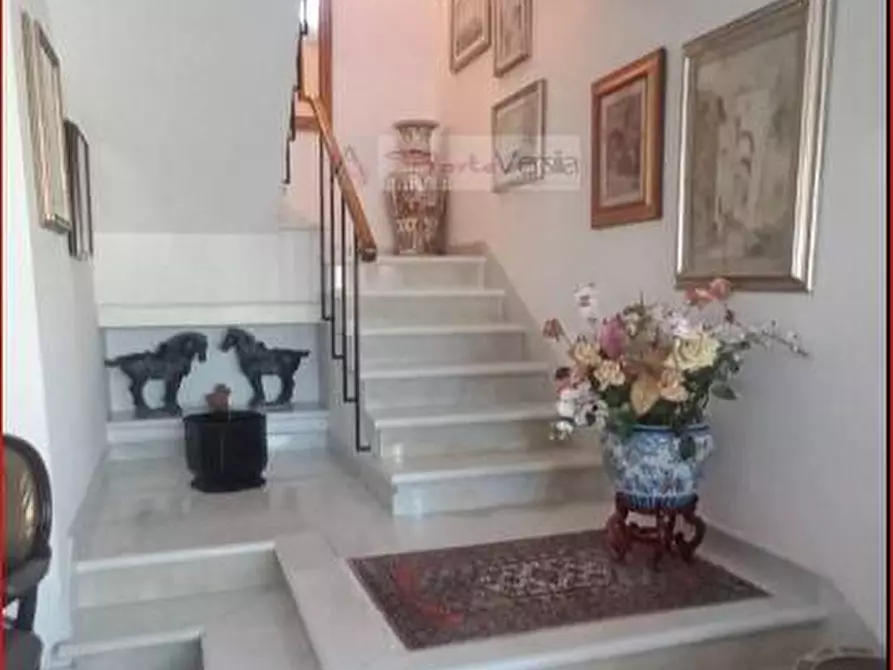 Immagine 7 di Appartamento in vendita  a Carrara