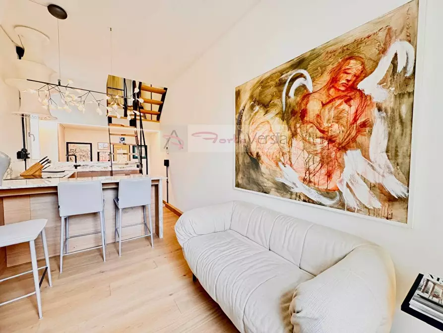 Immagine 1 di Casa semindipendente in vendita  a Forte Dei Marmi