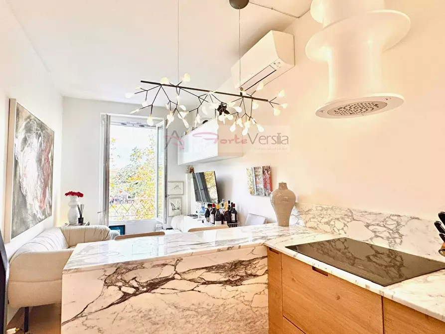 Immagine 18 di Casa semindipendente in vendita  a Forte Dei Marmi