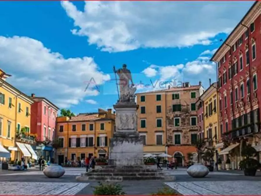 Immagine 14 di Villetta a schiera in vendita  a Carrara