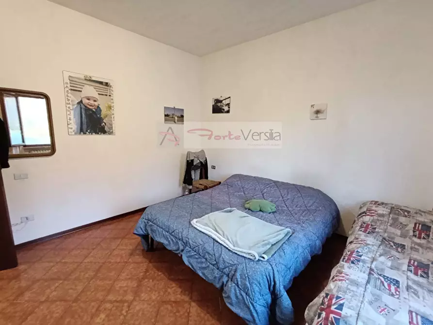 Immagine 32 di Casa semindipendente in vendita  a Montignoso