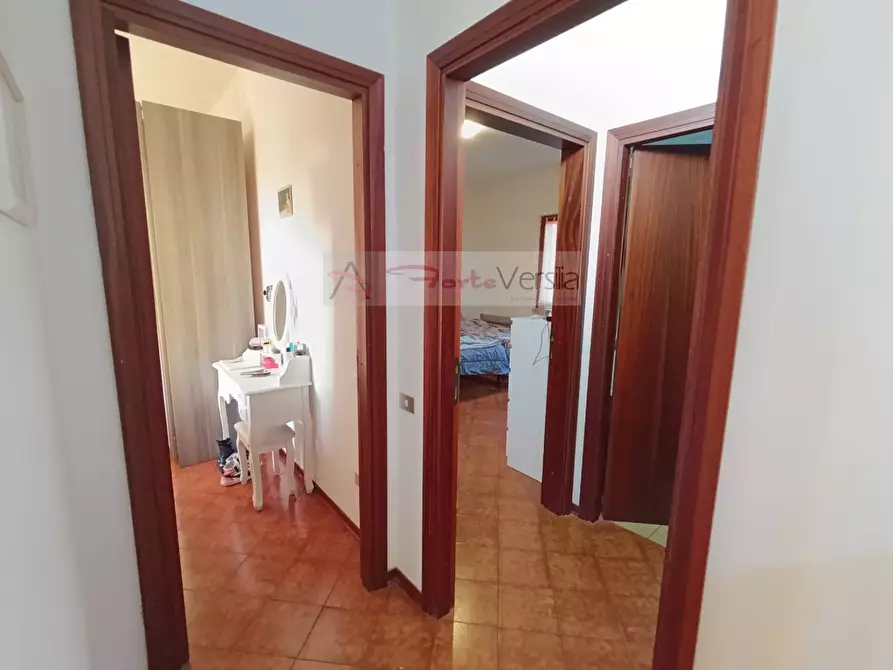 Immagine 39 di Casa semindipendente in vendita  a Montignoso