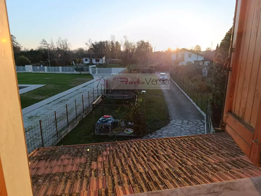 Immagine 41 di Casa semindipendente in vendita  a Montignoso