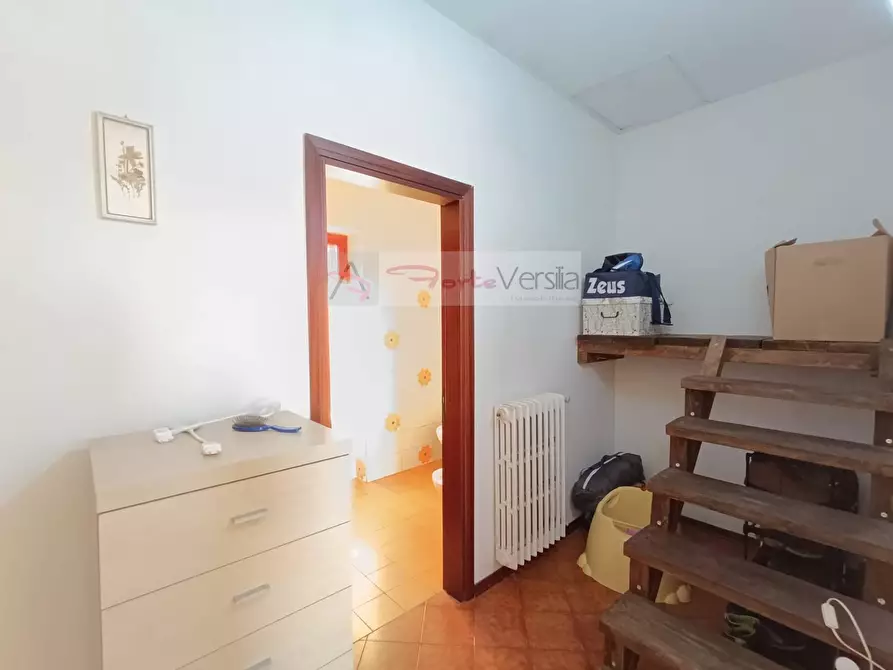 Immagine 49 di Casa semindipendente in vendita  a Montignoso