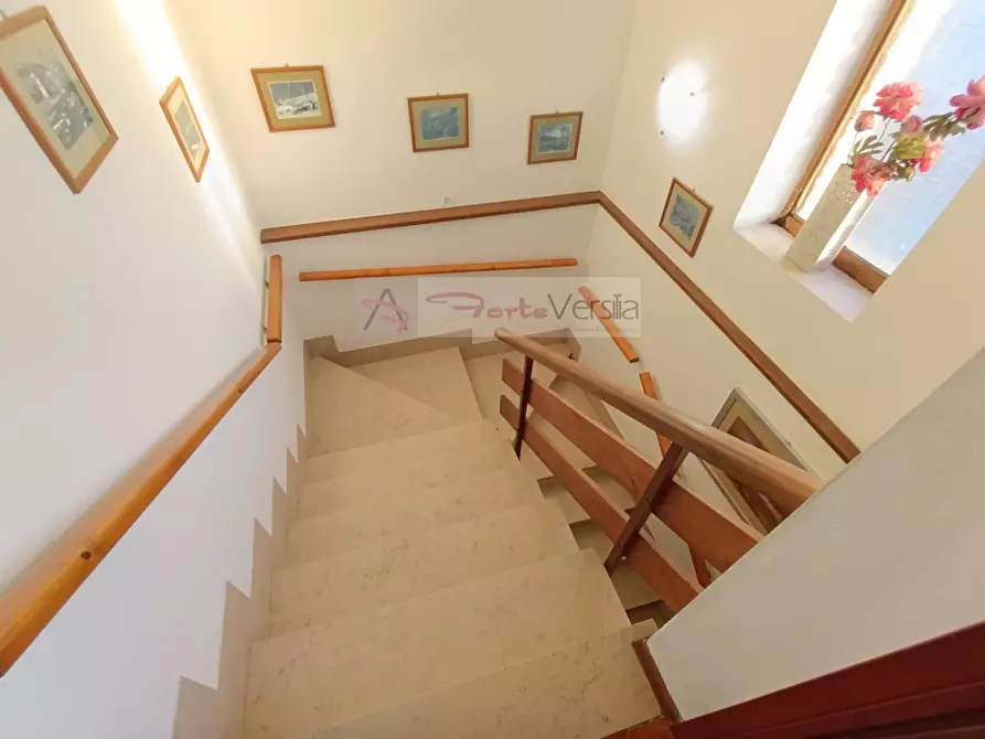 Immagine 50 di Casa semindipendente in vendita  a Montignoso