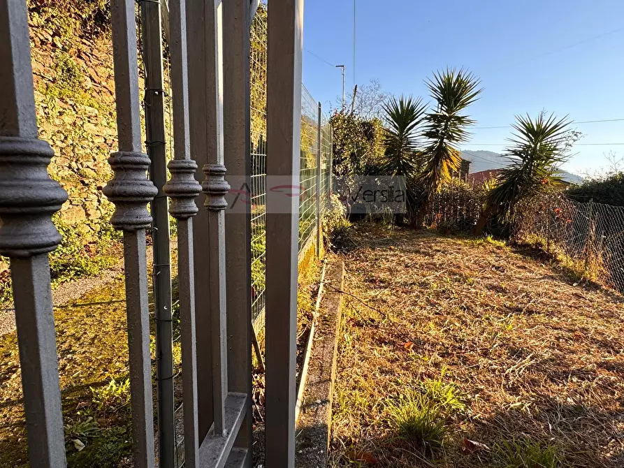 Immagine 36 di Casa semindipendente in vendita  a Montignoso