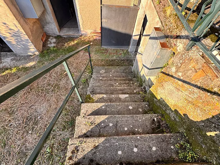 Immagine 31 di Casa semindipendente in vendita  a Montignoso