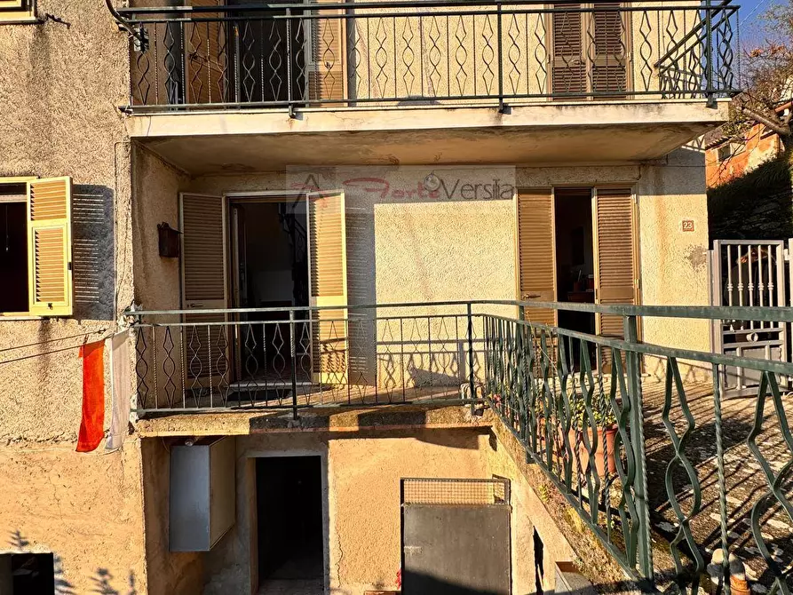Immagine 26 di Casa semindipendente in vendita  a Montignoso