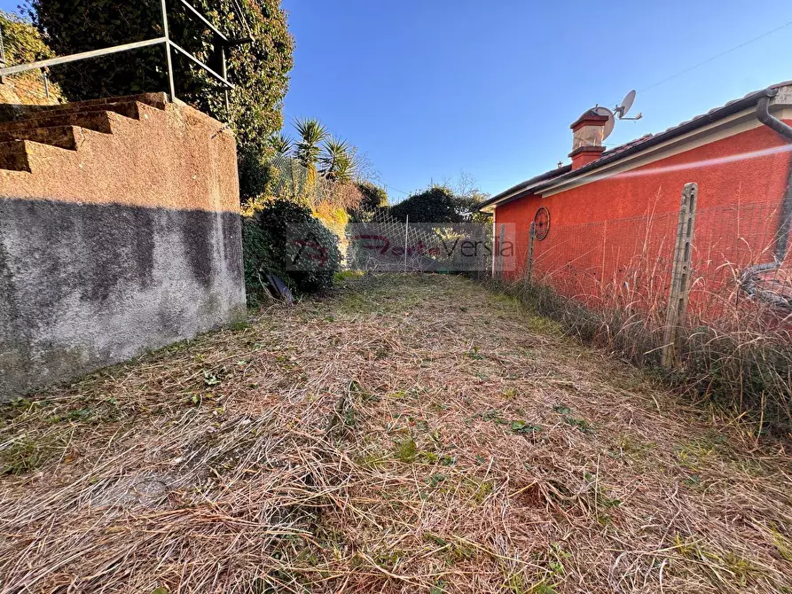 Immagine 42 di Casa semindipendente in vendita  a Montignoso