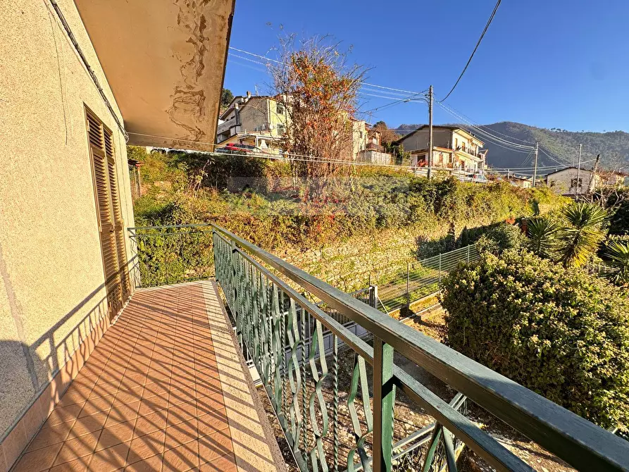 Immagine 27 di Casa semindipendente in vendita  a Montignoso