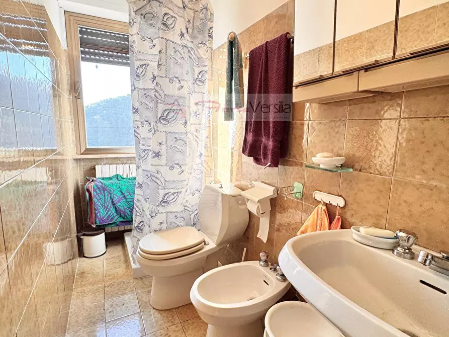 Immagine 16 di Casa semindipendente in vendita  a Montignoso