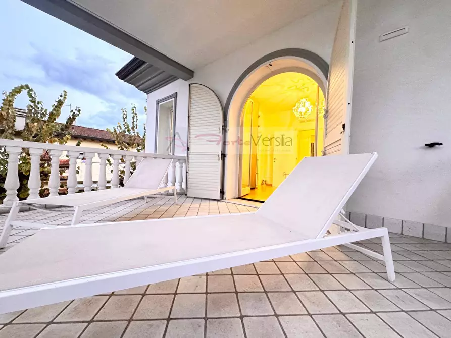 Immagine 39 di Villa in vendita  a Forte Dei Marmi