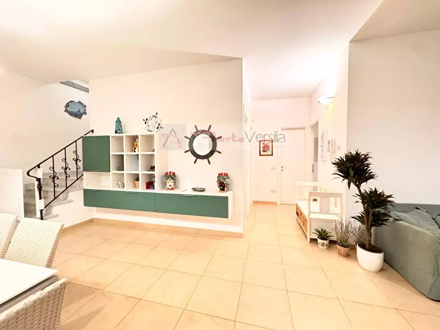 Immagine 11 di Villa in vendita  a Forte Dei Marmi