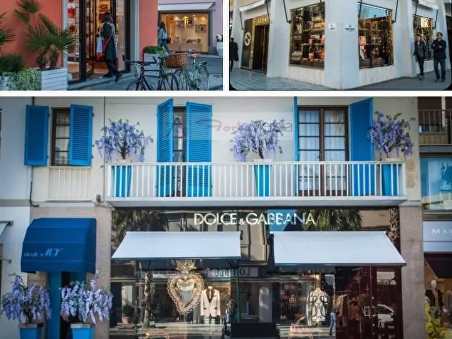 Immagine 33 di Villetta a schiera in vendita  a Forte Dei Marmi