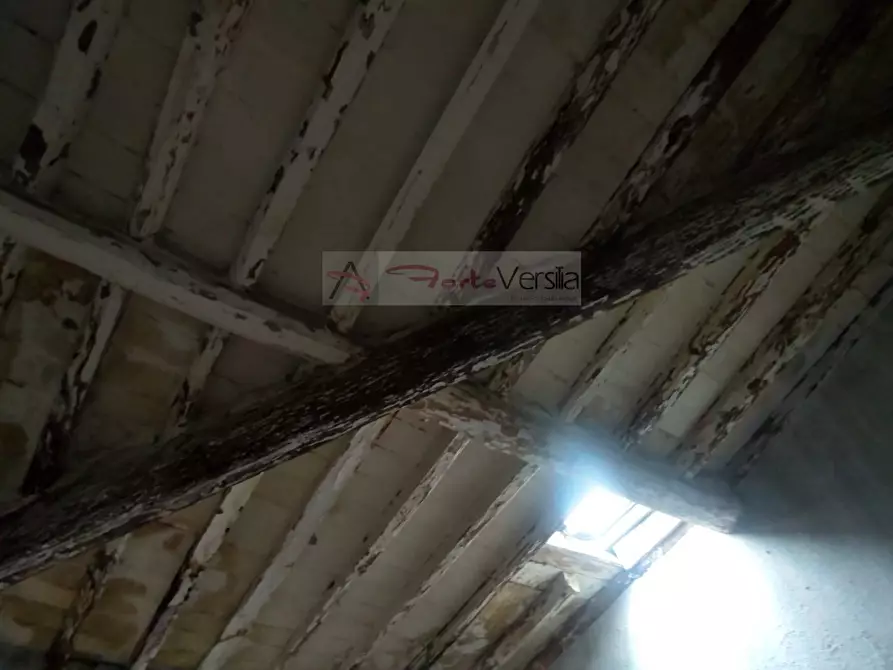 Immagine 29 di Casa semindipendente in vendita  a Seravezza