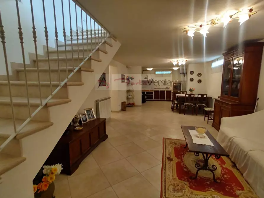 Immagine 44 di Villa in vendita  a Pietrasanta