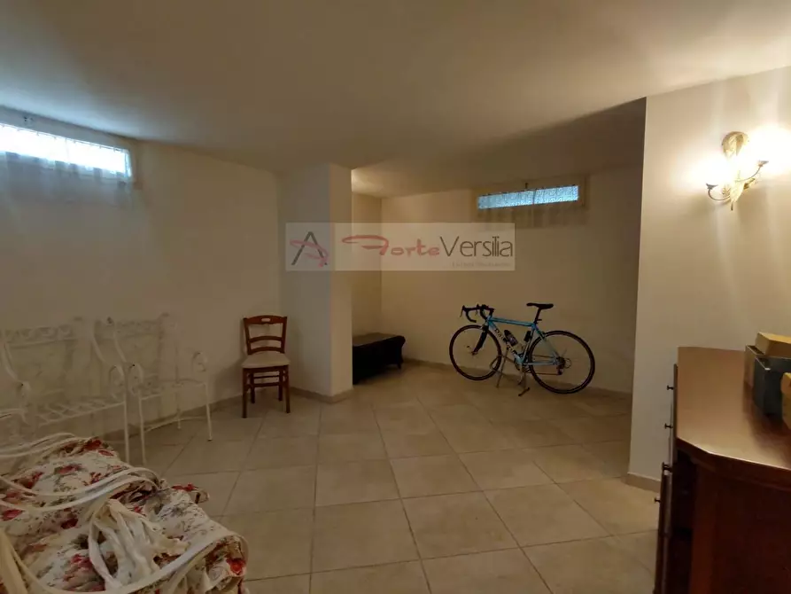 Immagine 59 di Villa in vendita  a Pietrasanta