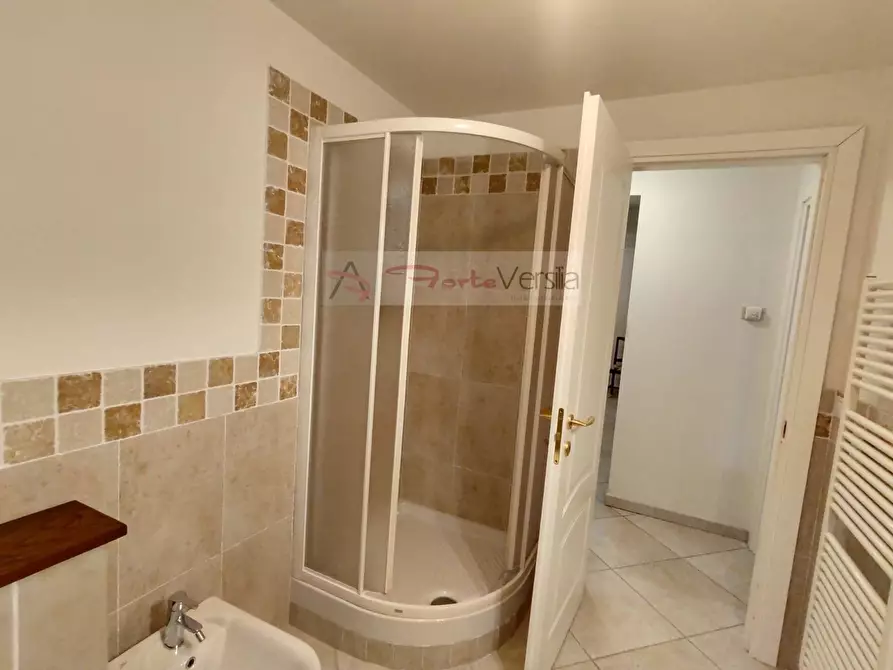 Immagine 57 di Villa in vendita  a Pietrasanta