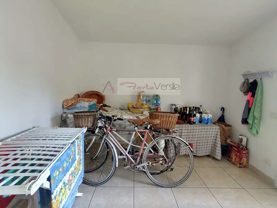 Immagine 64 di Villa in vendita  a Pietrasanta