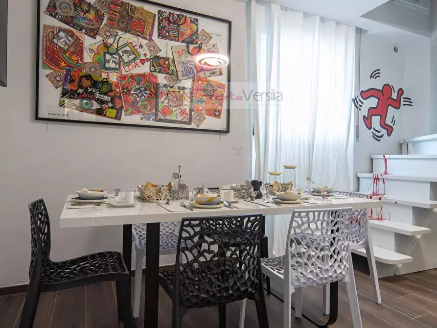 Immagine 5 di Appartamento in vendita  a Viareggio