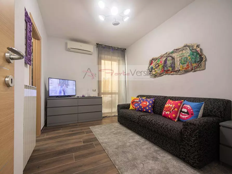 Immagine 31 di Appartamento in vendita  a Viareggio