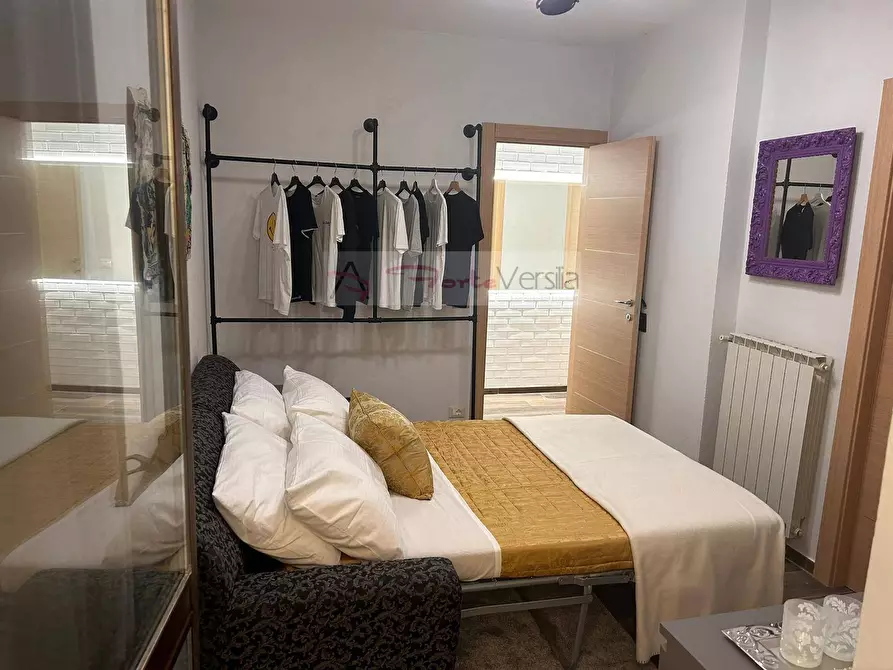 Immagine 33 di Appartamento in vendita  a Viareggio