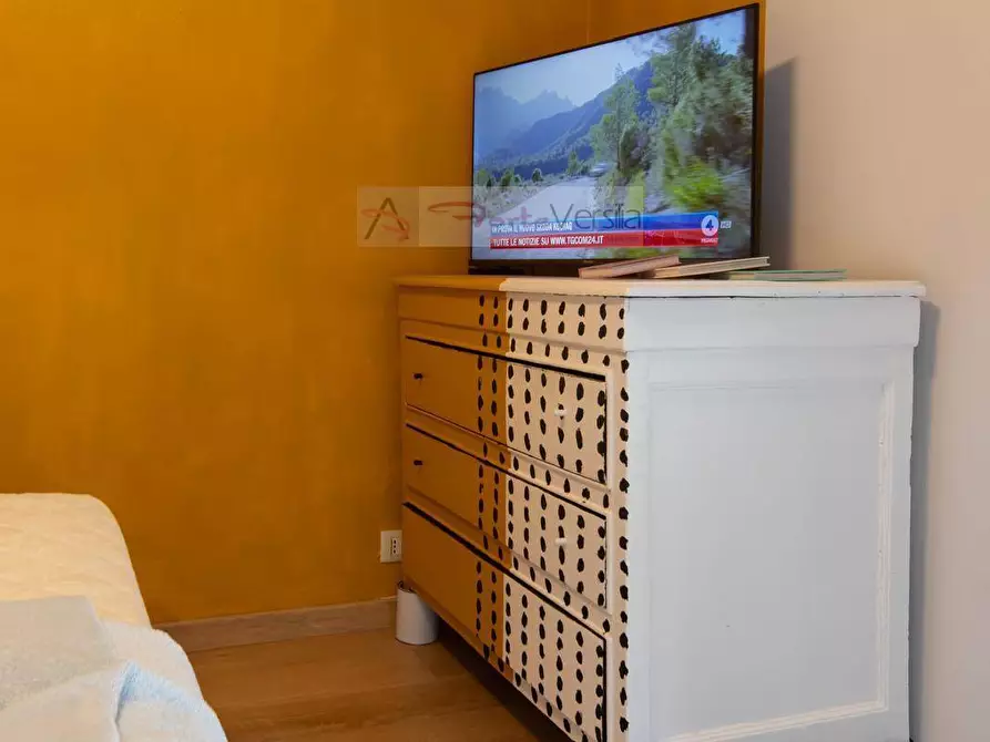 Immagine 34 di Appartamento in vendita  a Viareggio