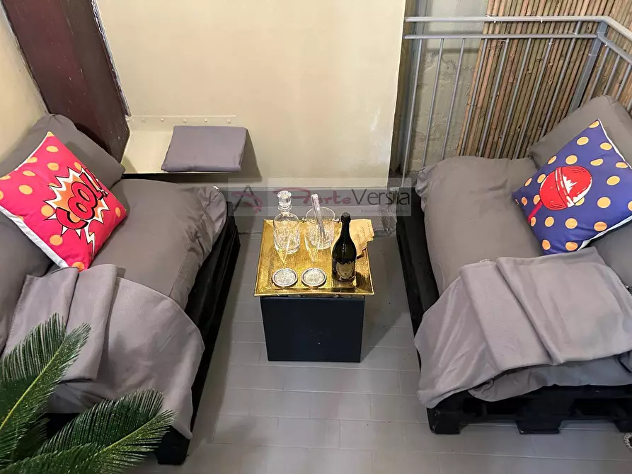 Immagine 35 di Appartamento in vendita  a Viareggio