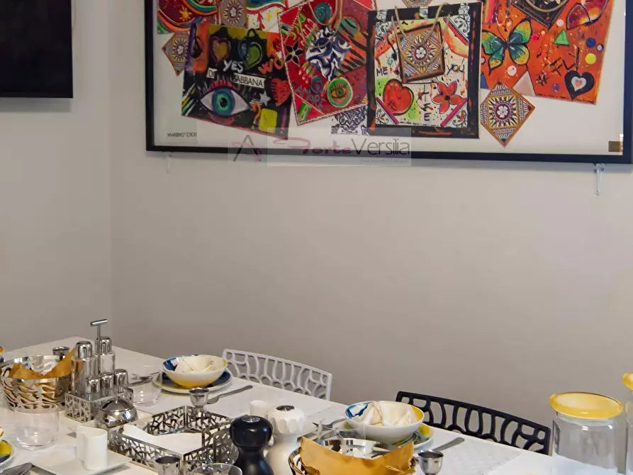 Immagine 48 di Appartamento in vendita  a Viareggio