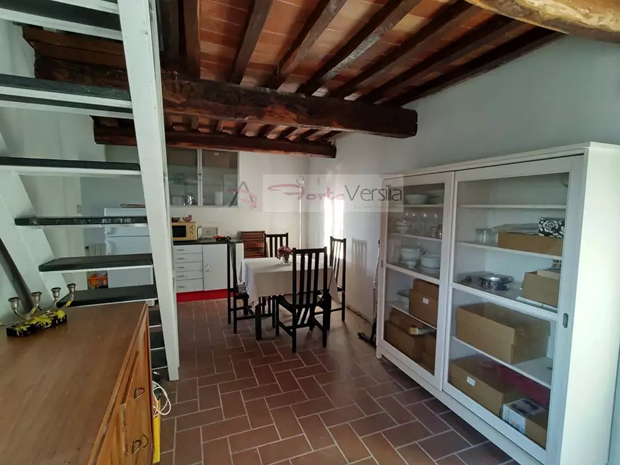 Immagine 7 di Casa semindipendente in vendita  a Pietrasanta