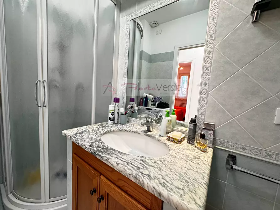 Immagine 20 di Villa in vendita  a Forte Dei Marmi