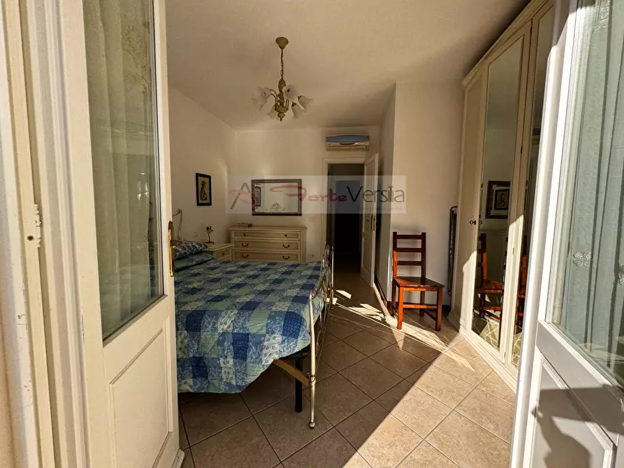 Immagine 21 di Villa in vendita  a Forte Dei Marmi