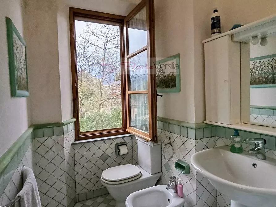 Immagine 30 di Appartamento in vendita  a Forte Dei Marmi