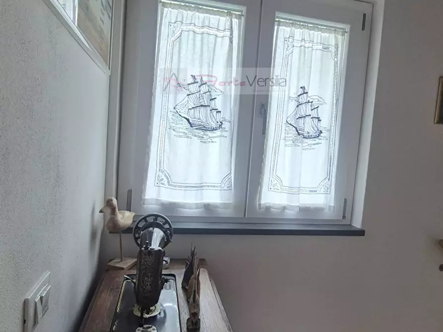 Immagine 23 di Villa in vendita  a Montignoso