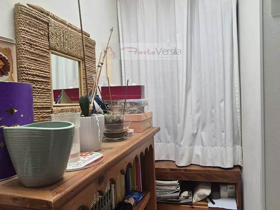 Immagine 35 di Villa in vendita  a Montignoso