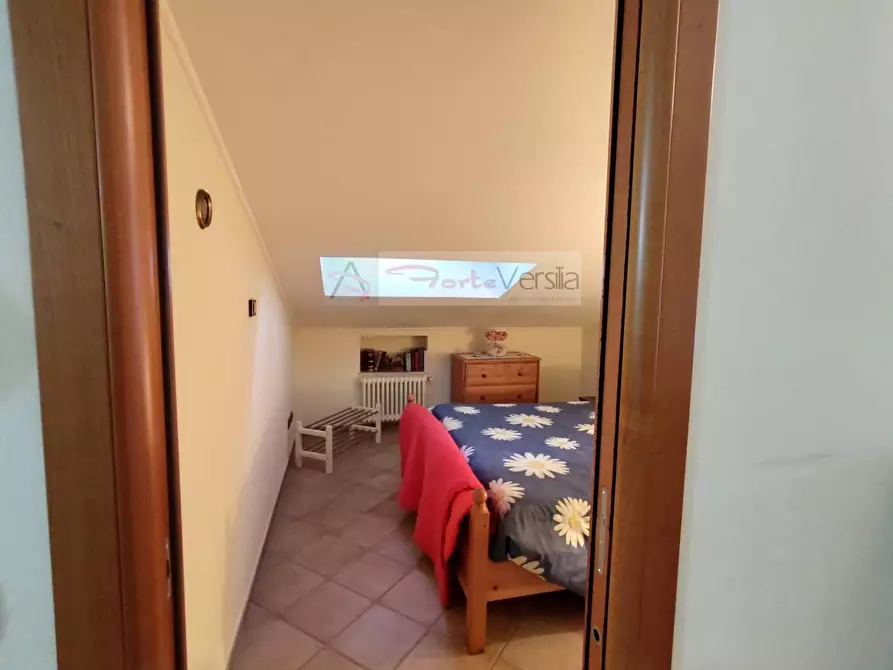 Immagine 26 di Villa in vendita  a Aulla