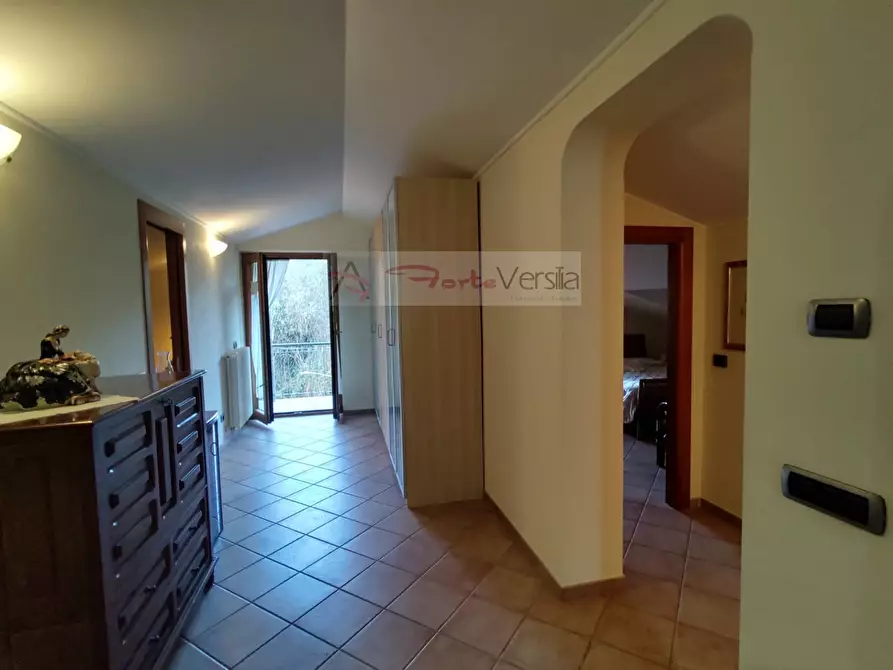 Immagine 30 di Villa in vendita  a Aulla