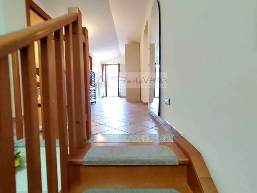 Immagine 23 di Villa in vendita  a Aulla