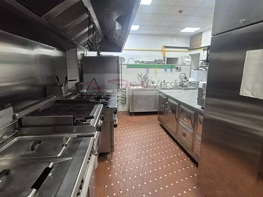 Immagine 31 di Albergo/B&B/Residence in vendita  a Camaiore