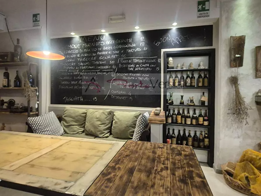 Immagine 12 di Albergo/B&B/Residence in vendita  a Camaiore